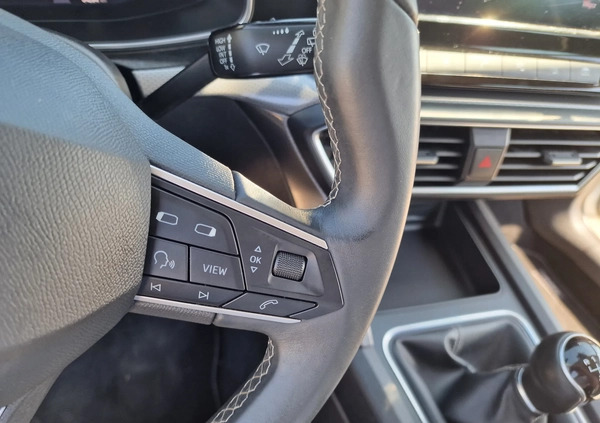 Seat Leon cena 55900 przebieg: 64000, rok produkcji 2020 z Wałcz małe 742